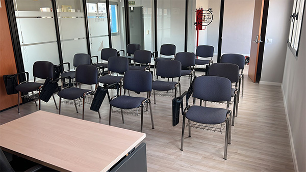 Aula para alquilar por horas en Madrid